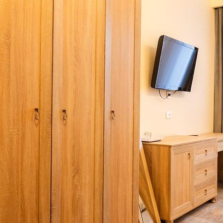 Pensiunea Floarea Soarelui Μπρασόβ Εξωτερικό φωτογραφία